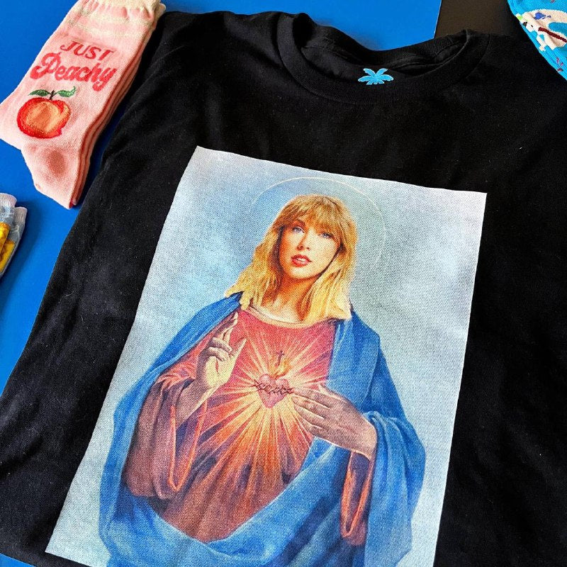 HOLY TAYLOR