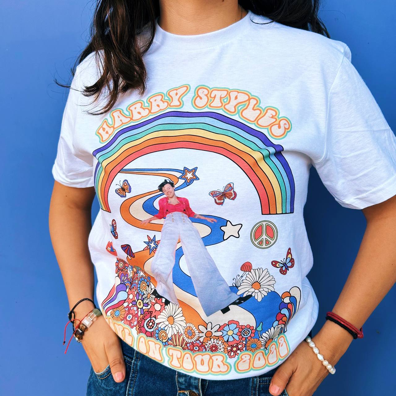 LOVE ON TOUR GROOVY